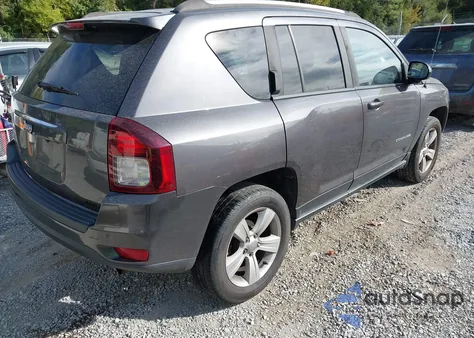 2017 Jeep Compass 75Th Anniversary Edition 4X4 z USA, uszkodzony, nr VIN 1C4NJDBB0HD101651